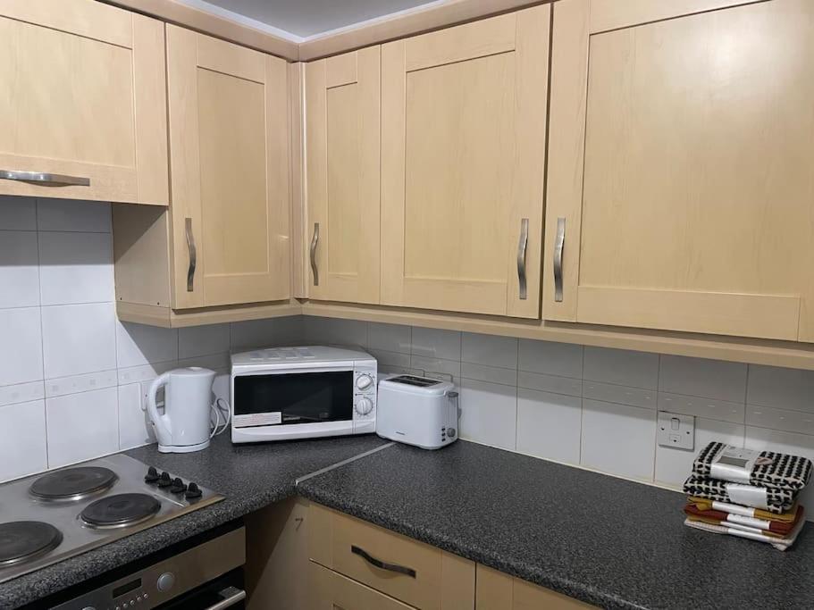 Flamingo Apartments Woolwich Free Parking And Wi-Fi London Exterior photo